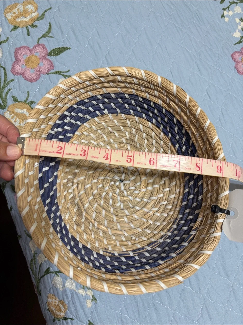 Precious Heavy Sturdy Round Deep Unbranded Blue & Tan basket PreOwned